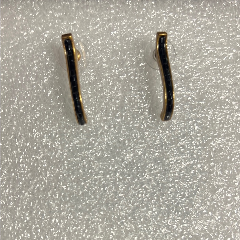 Elegant Black and Gold Chico Earrings
